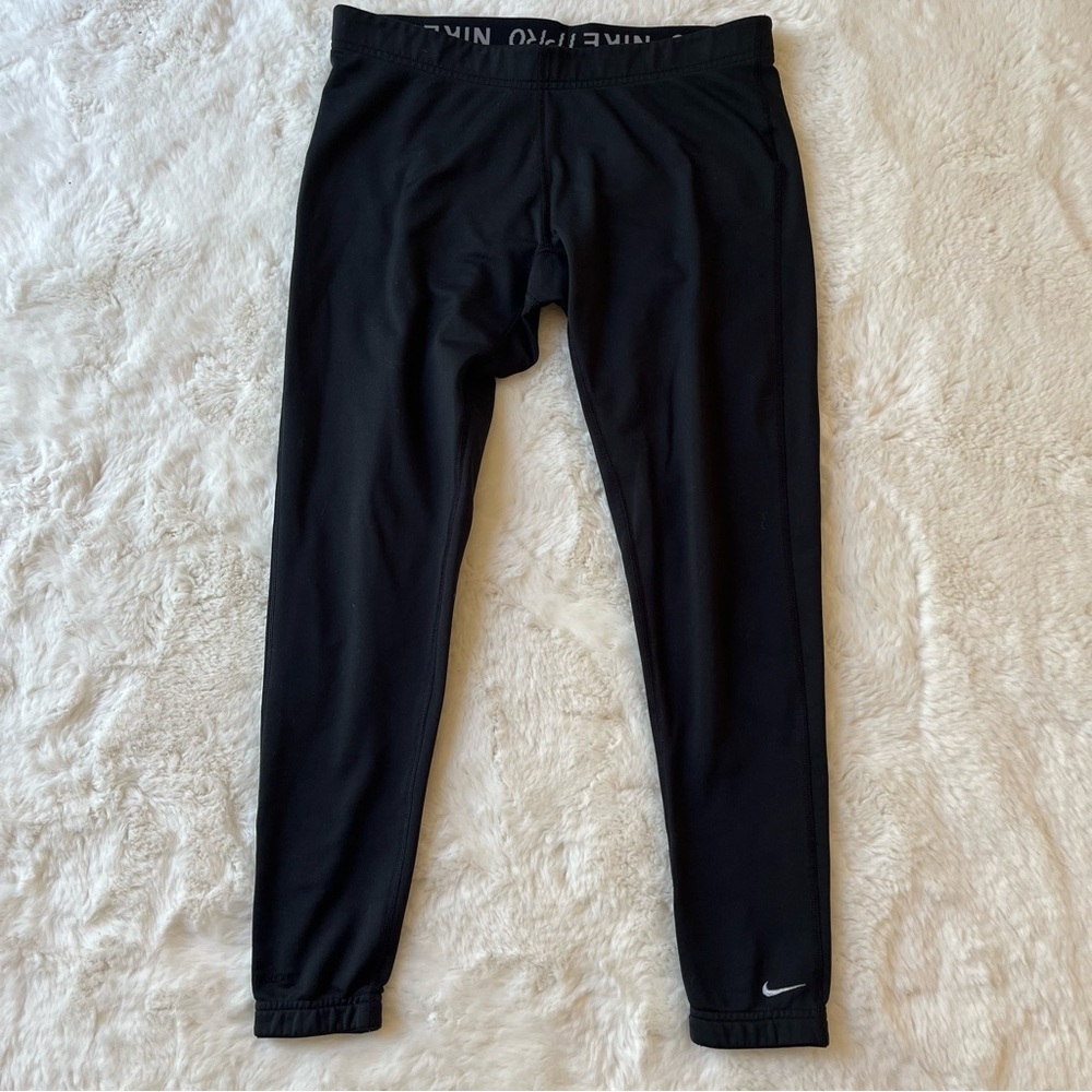 NIKE black leggings SP